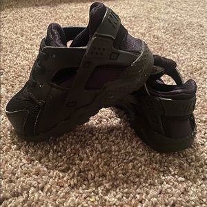 Black Toddler Huarache 7c